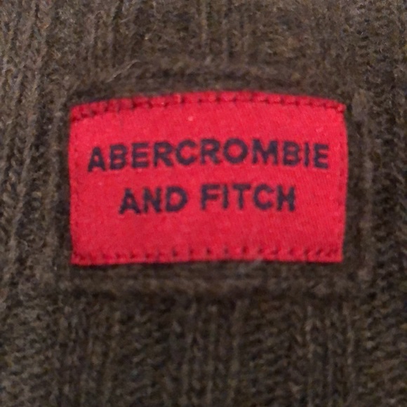 Dark green Abercrombie and Fitch turtle neck sweater. - Picture 4 of 5